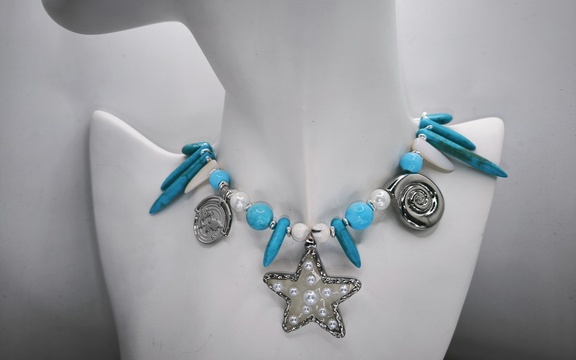 Бусы бижутерия с перламутром