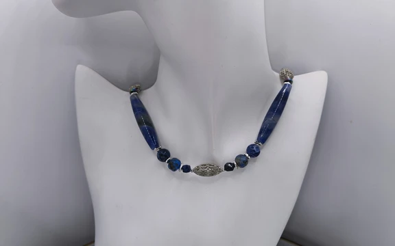 Бусы из лазурита ар-4