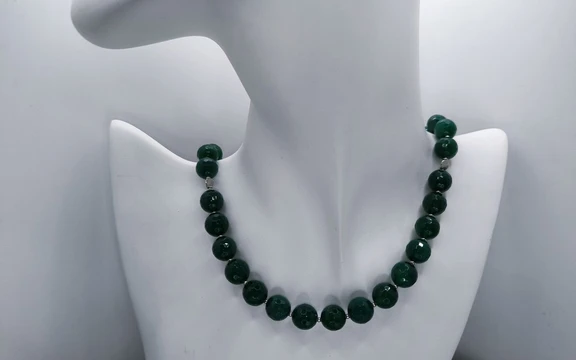 Бусы из хризопраза ар-3