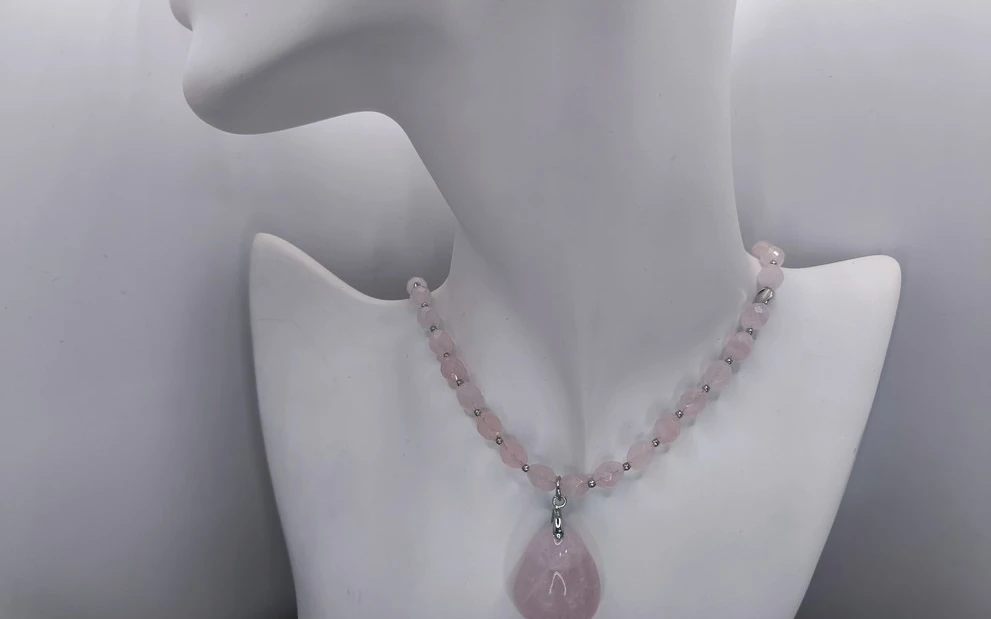 Бусы из розового кварца ар-4