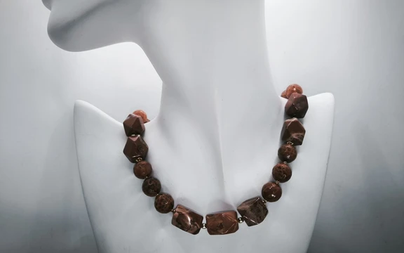 Бусы из яшмы ар-7