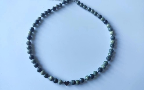 Бусы из змеевика ар-2