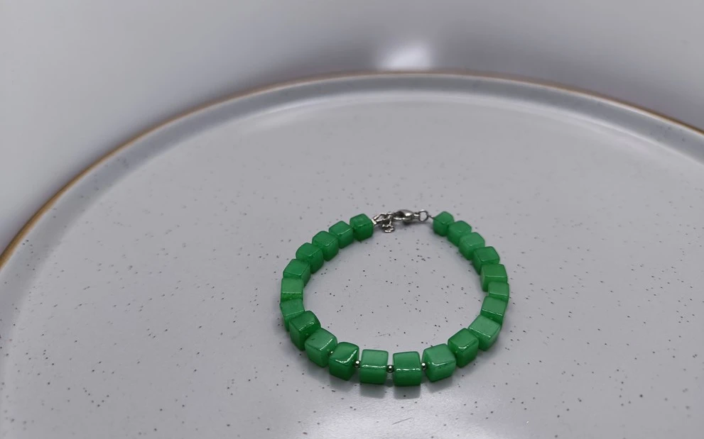 Браслет из нефрита ар-2