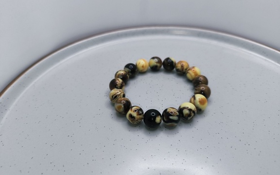 Браслет из янтаря