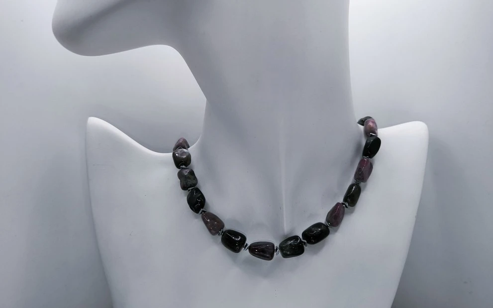 Бусы из турмалина ар-3