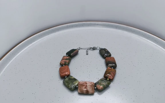 Браслет из яшмы ар-3