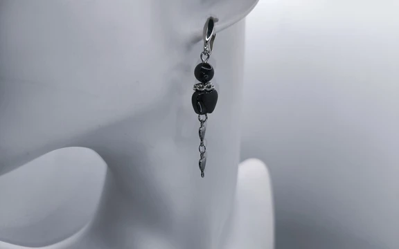 Серьги из граната ар-2