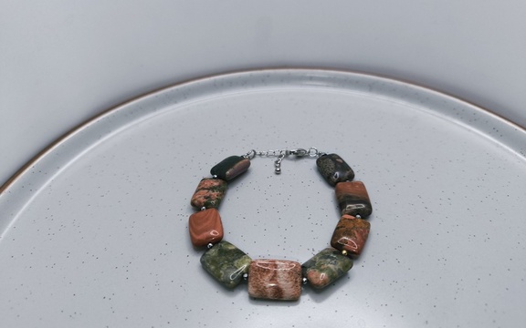 Браслет из яшмы ар-3