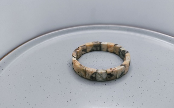 Браслет из яшмы ар-7