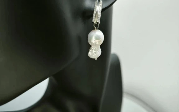 Серьги с барочным жемчугом