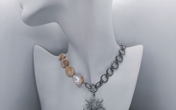 Бусы перламутр с цепью