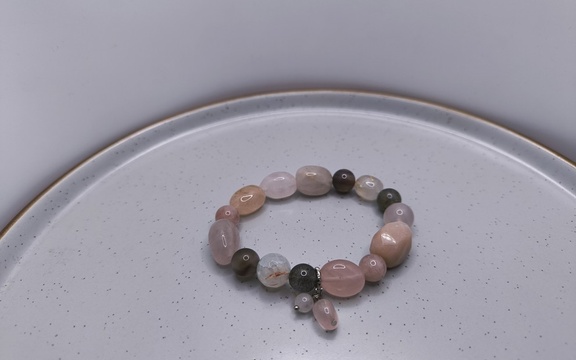 Браслет из розового кварца и лабрадора