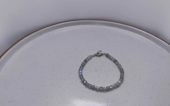 Браслет из лабрадора ар-5