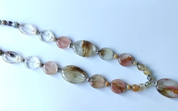 Бусы из халцедона ар-2