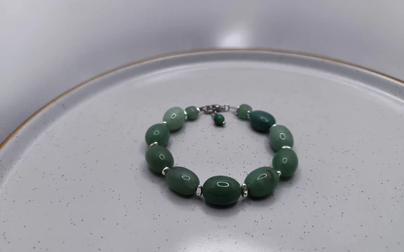 Браслет из нефрита