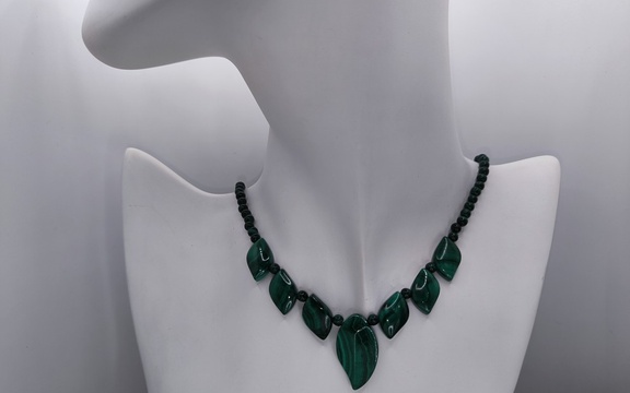 Бусы из малахита ар-4