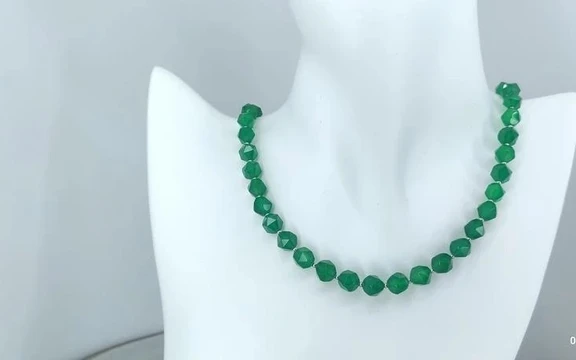 Бусы из хризопраза ар-4