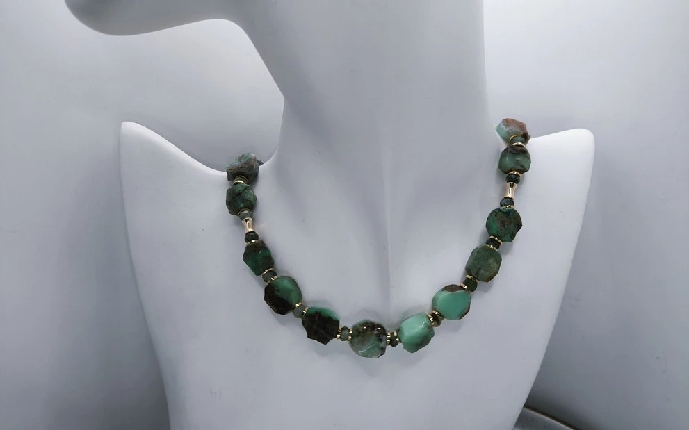 Бусы из хризопраза ар-4