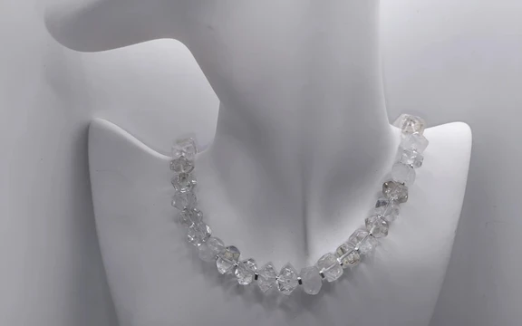 Бусы из горного хрусталя ар-5
