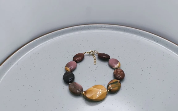 Браслет из яшмы ар-2