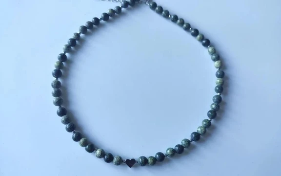 Бусы из змеевика ар-2