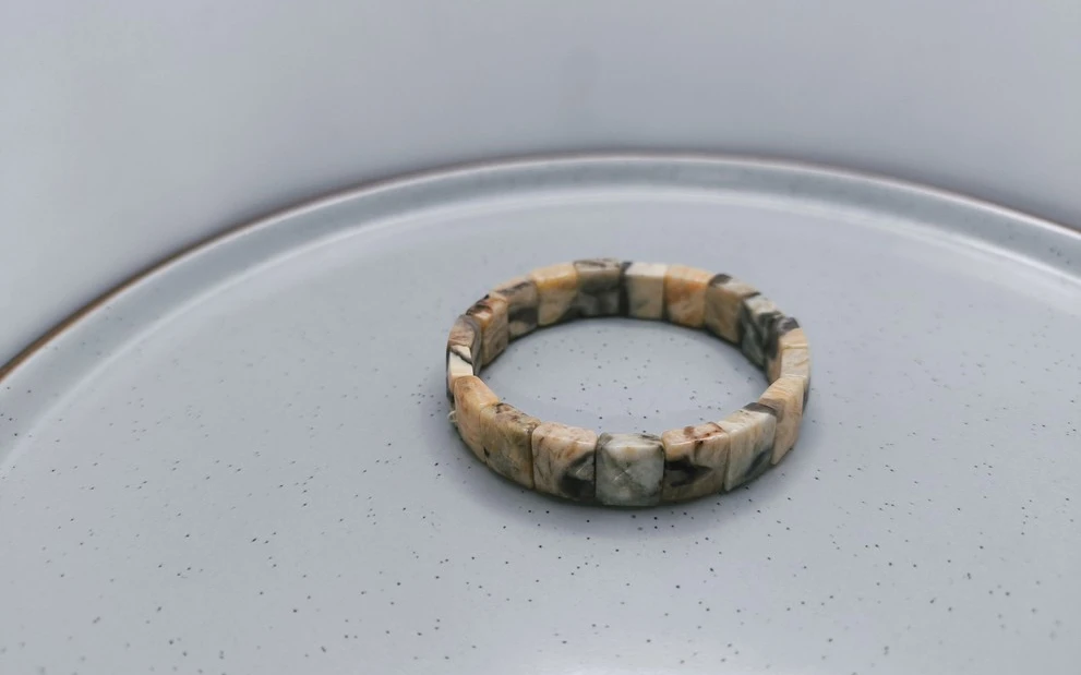 Браслет из яшмы ар-7