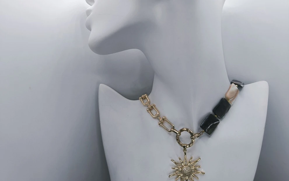 Бусы с перламутром ар-6