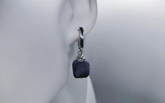 Серьги из чароита